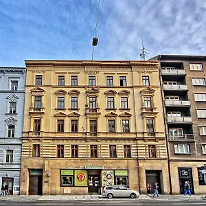 Apartment At I.p.pavlova, Prague